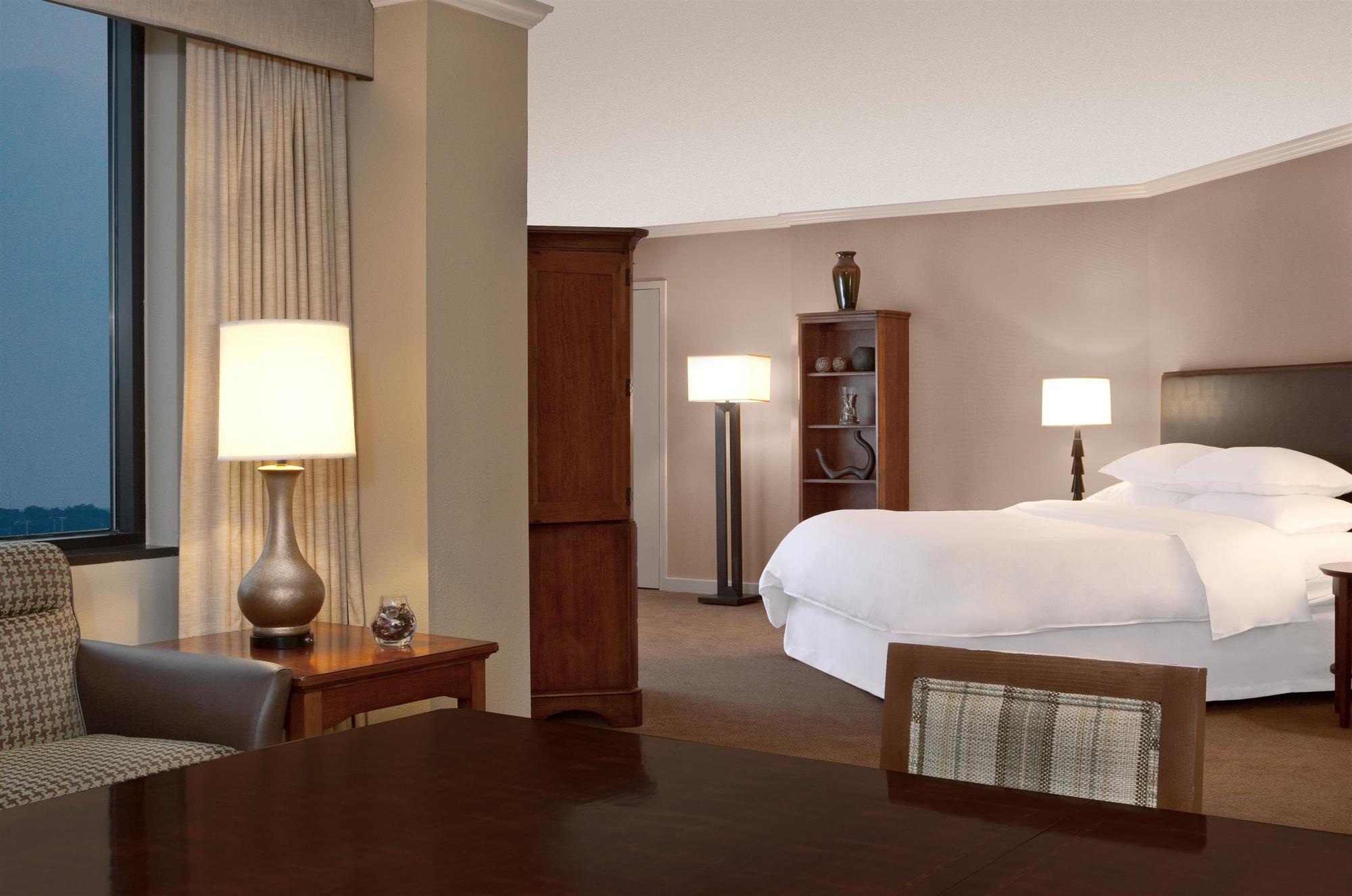 Sheraton Atlanta Airport Hotel College Park Bagian luar foto